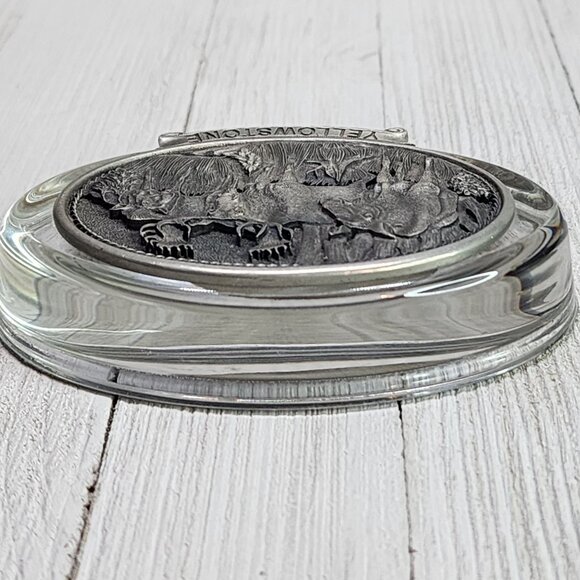 Vintage Heritage Metalworks Fine Pewter Moose & Glass Oval Paperweight 1997 - Picture 4 of 10